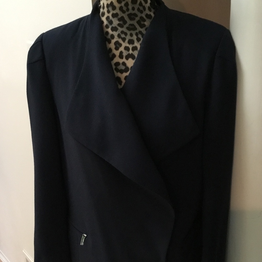 Calvin Klein Blazer.